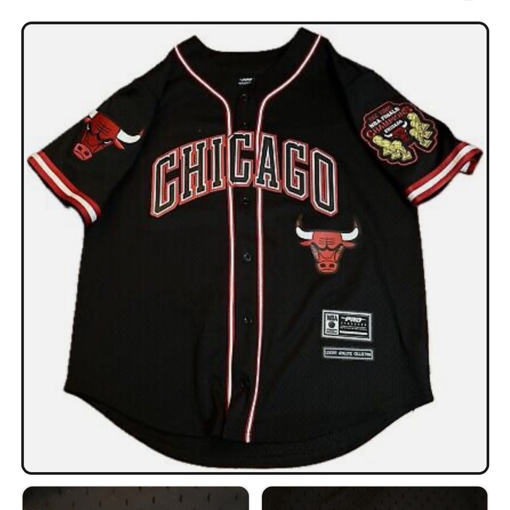 Official pro standard NBA Chicago Bulls jersey size  M. sold out everywhere